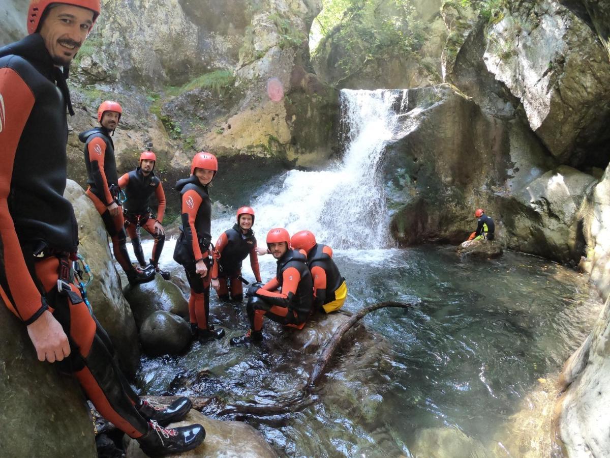 Rafting Tara Camp Highlander Bastasi